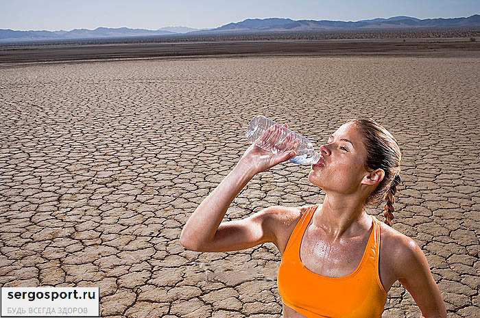 пить больше воды на тренировке