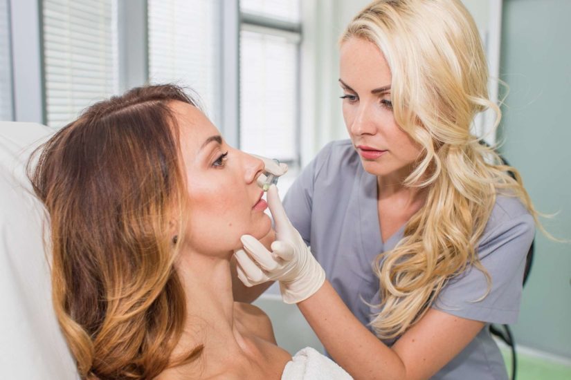 правила введения гиалуроновой кислоты в губы